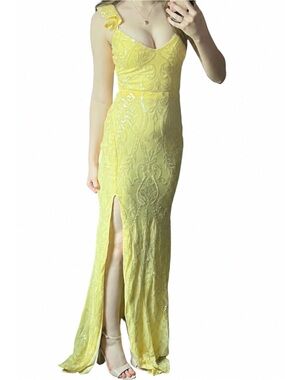 sleeveless a line wedding dresses Graceful V-neck Open Back Wedding Dress Light Ivory